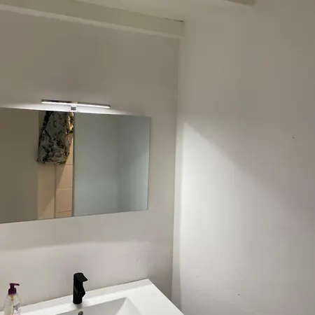 2 Pieces Haussmannien * נרבון